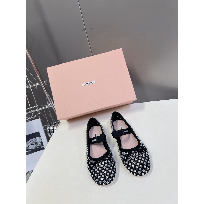 Miu Miu Casual Shoes
